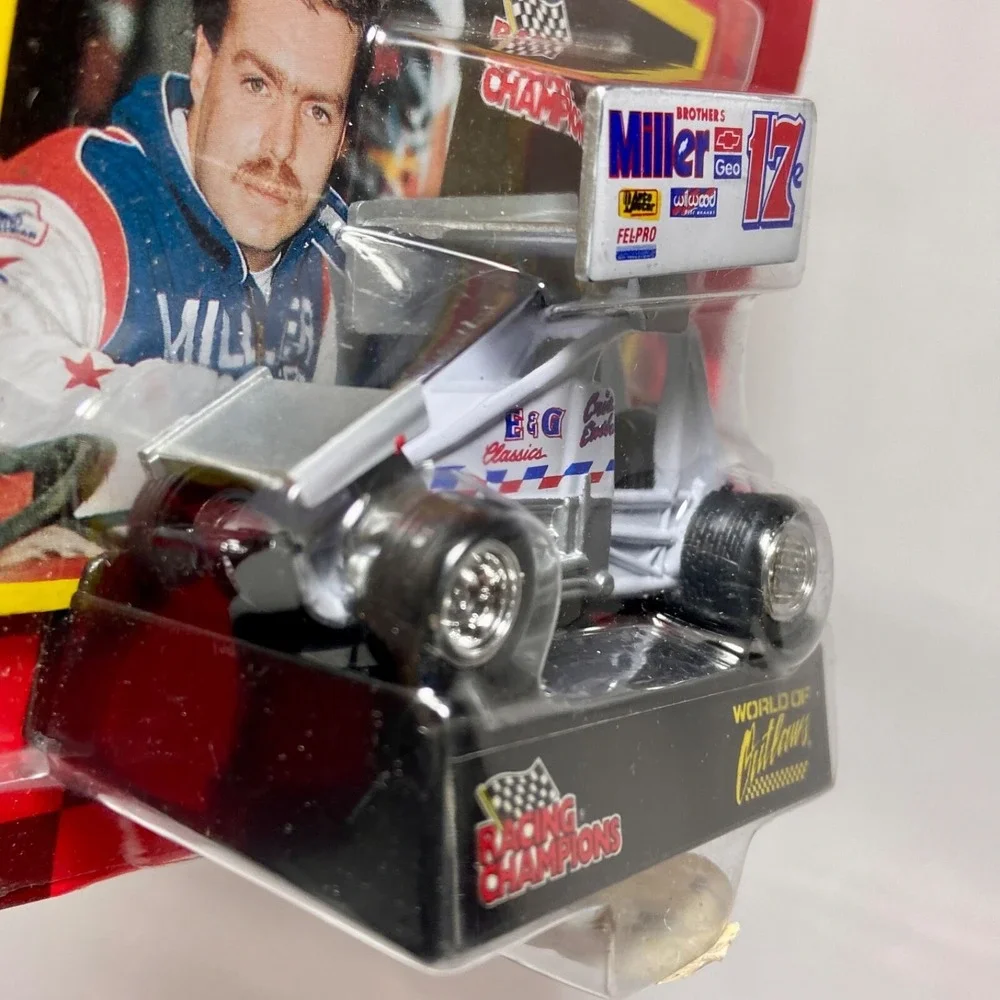 Racing Champions 1/64 Sprint‎ Car 1997 World of Outlaws Edition Cris Eash #17e